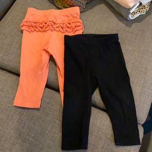 Old Navy (2) Pants 12-18 months